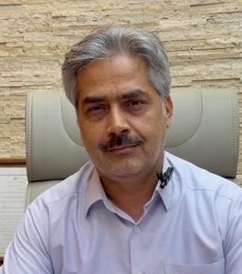 دکتر احمد اکبری